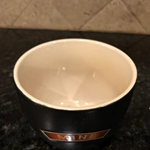 2 Bailey's Irish Cream Ceramic Cups - Picture 2 of 2